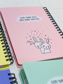 دفتر یادداشت ۱۰۰ برگ سیمی پاپکو طرح خرگوش Funny Bunnies (سایز B6)