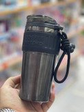 تراول ماگ استیل ۳۰۴ طرح Coffee Friend به همراه آویز و بند فانتزی
