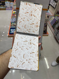 دفترچه یادداشت فنری جلد سخت سایه روشن (Sayeh Roshan Note Book) سایز ۱۹×۱۴ سانتیمتر با چاپ طلاکوب